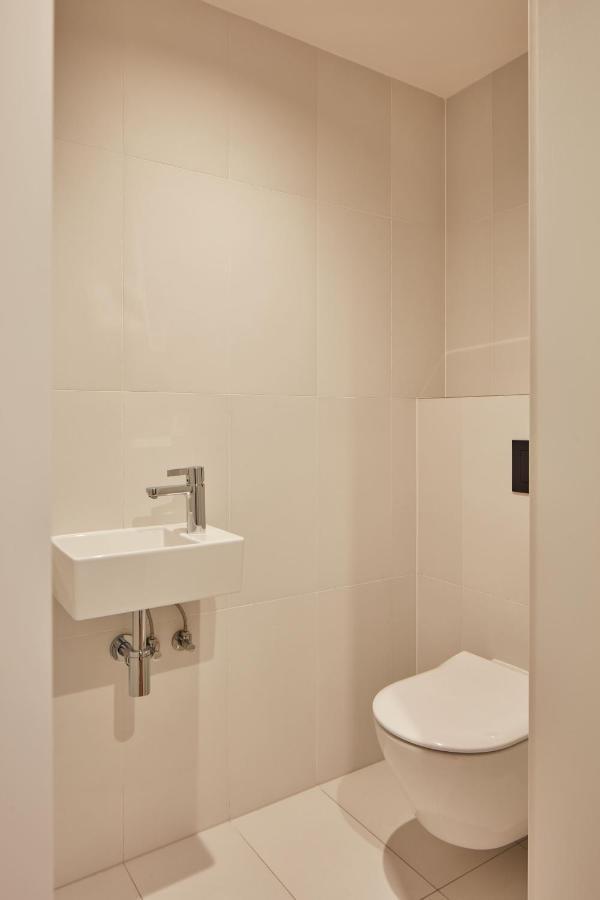 Prague Days - Designer Apts - Garage - Terrace - Easy City Access Exteriör bild
